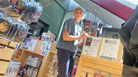 Cute Tight Blonde In Leggings Oc Video Spandex Leggings Yoga Pants Forum