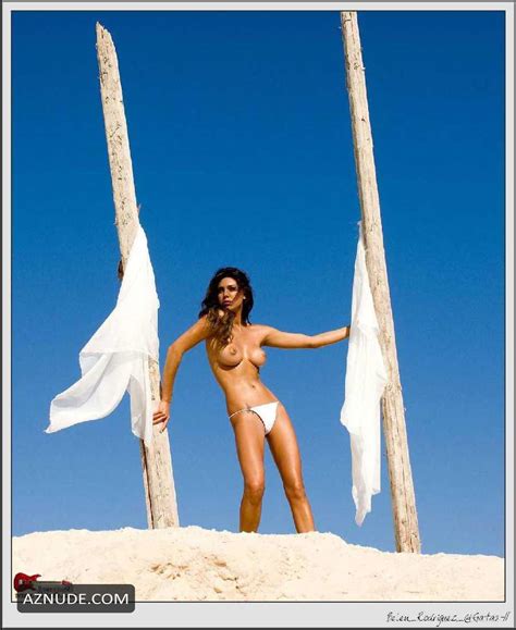 Belen Rodriguez Nude And Hot Photo Collection Aznude