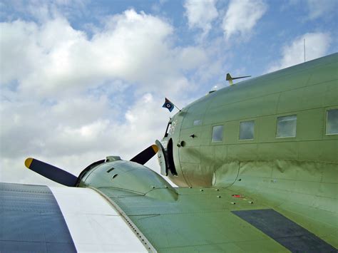 Douglas Dakota Free Stock Photo - Public Domain Pictures
