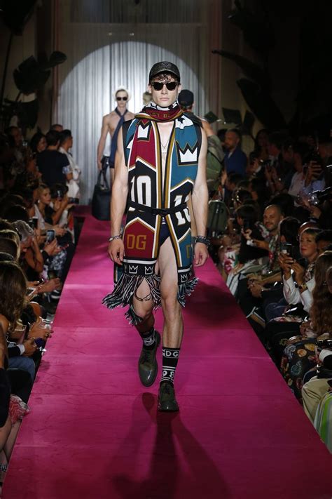 Dolce Gabbana The Naked King Mens Fashion Show DGMenSS Mfw DGMen DolceGabbana DGKing