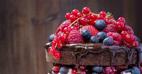 Naked Cake O Tarta De Frutos Rojos Chocolate Y Mascarpone Raspberry Fruit Food