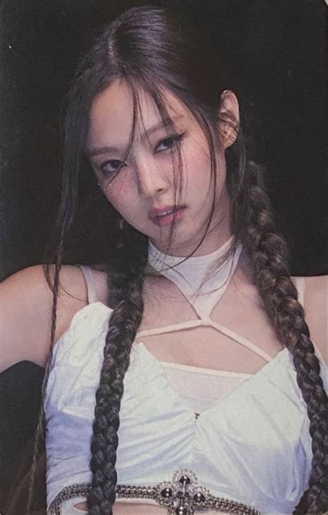 Blackpink Singer Jennie Breaks An All Time Record Among Korean Women In