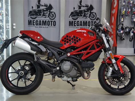 Купить б у Ducati Monster инжектор передач в Санкт Петербурге красный naked bike