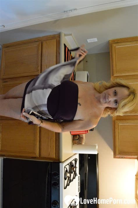 Mature Cunt Gets Fingered Until It Cums 71 Pics XHamster