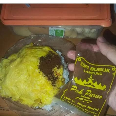 Potret Makanan Dicampur Kopi Ini Nyeleneh Rasanya Bikin Dahi