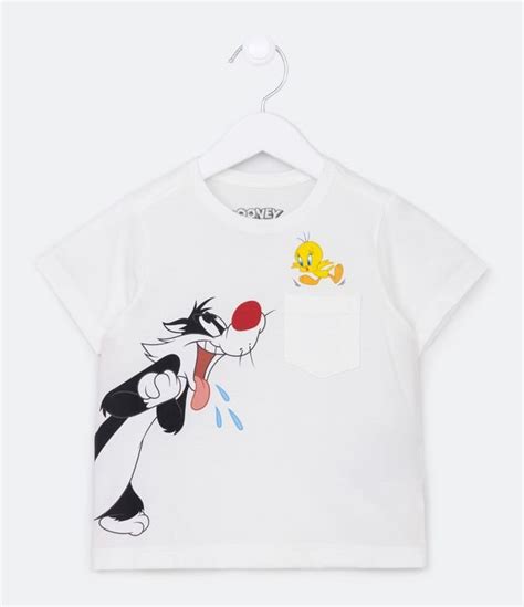 Remera Infantil Con Bolsillo Y Estampado Twetty Y Sylvester Looney