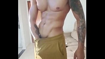 Punhetando Na Live XVIDEOS