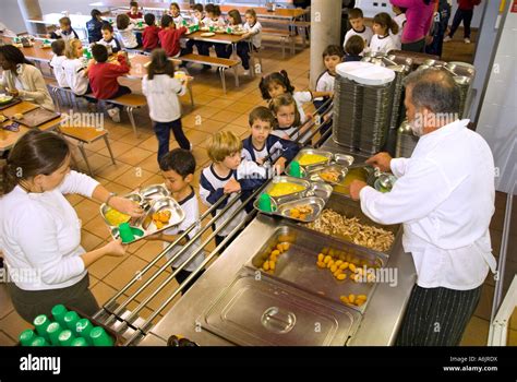 School canteen hi-res stock photography and images - Alamy