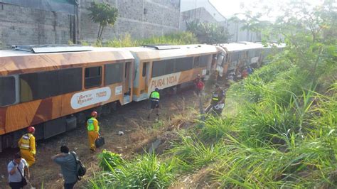 Trains Collide In San José Leaving More Than 100 Injured