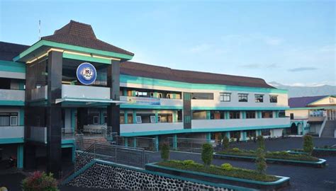 Daftar Universitas Swasta Di Malang Umm Akreditasi A Ngerangkum