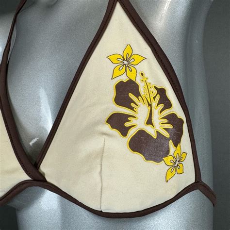 Vintage Y K Hibiscus Flower Bikini Top Depop