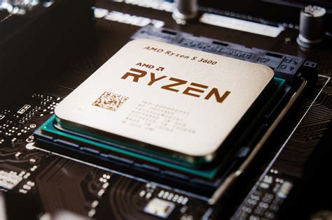 Procesor Ryzen 9 5900X3D naj bi gladko pometel s konkurenco ...