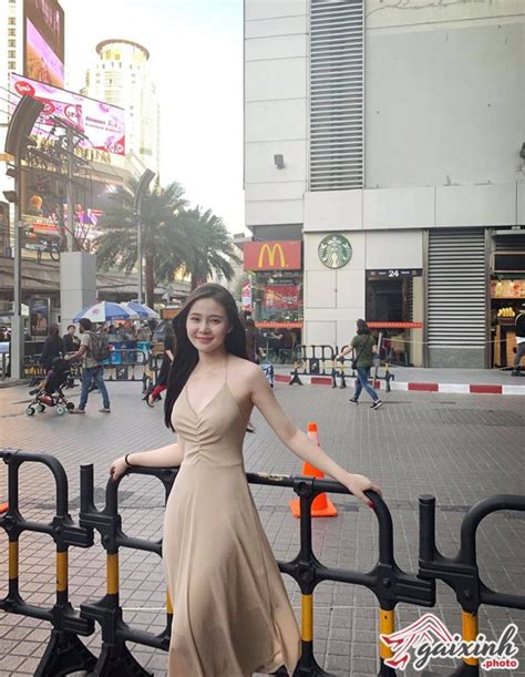 Th I Th O Nguy N C G I C M Nh Danh Hot Girl S N Ng