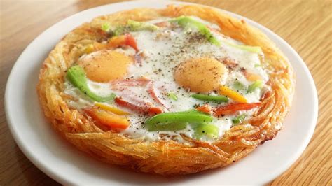 Potatoes and Eggs Breakfast | Crispy Potato Pizza | Egg and Potatoes Recipe | No Oven | No Flour ...