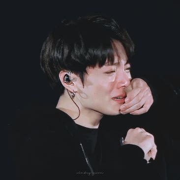 Bts Jungkook Bts Jungkook Crying Discover Share Gifs Riset