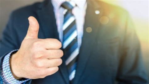 arti fine bahasa inggris konteks contoh kalimat fabelia