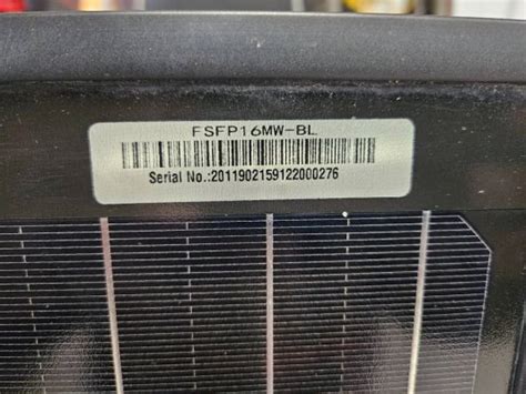 Like New Furrion 165 Watt Black Solar Panel And Furrion 50a Mppt