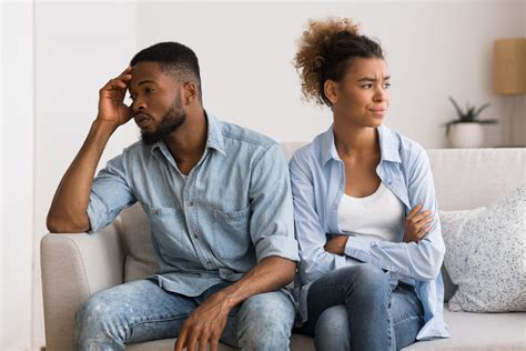 How Birth Control Messes Up Mutual Attraction - Natural Womanhood