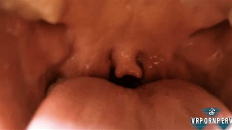 POV Girlfriend Mouth Tour Ft Mia AnnaBella HD VR Porn Perv Clips Sale