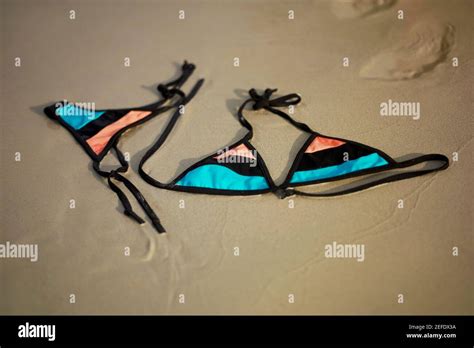 Bikini unterteil Fotos und Bildmaterial in hoher Auflösung Alamy