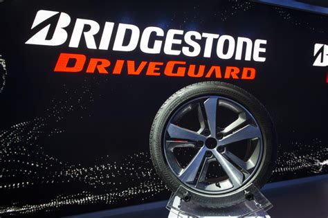 Runflat-Reifen für alle: Bridgestone DriveGuard - Motorblock