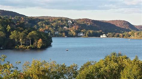 The Village Boat Club Recreational Boat Club Tuxedo Park Ny Usa