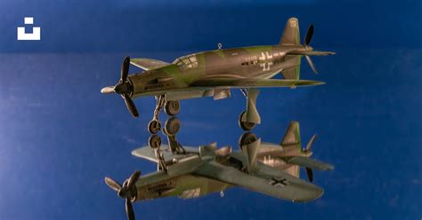 group  planes flying   sky photo  airplane image  unsplash