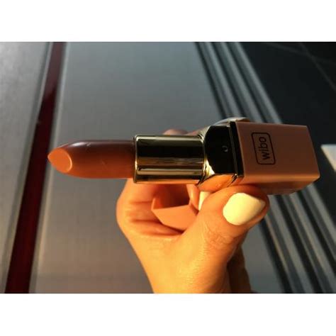 Wibo New Glossy Nude Lipstick Opinie I Ceny Kwc By Wiza