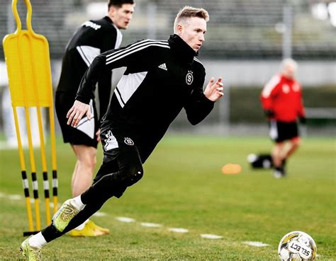 Jakub Jankto Primo Calciatore Gay Nella Serie A Italiana