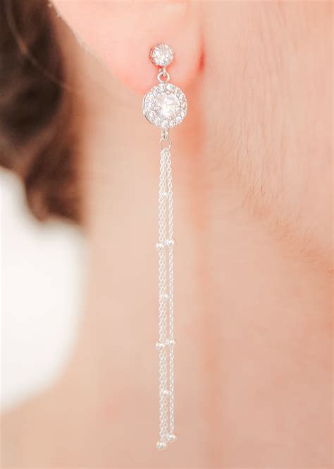 Boucles d oreilles mariage style rétro en strass et chaîne argent