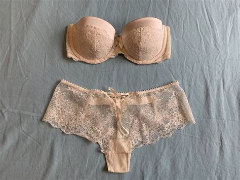 Ensemble Lingerie Fine Gebraucht In Bouveret F R Chf Mit Lieferung Auf Ricardo Kaufen