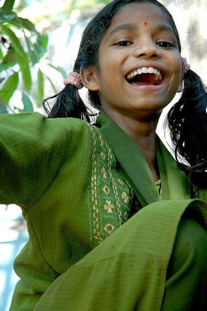 Happy Girl In Kerala India By Jennifer Esperanza In 2020 Beautiful