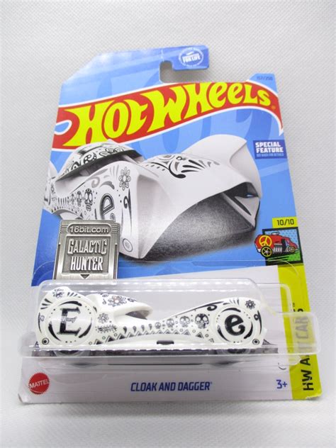 Bit Figure Of The Day Review Mattel Hot Wheels Cloak And Dagger