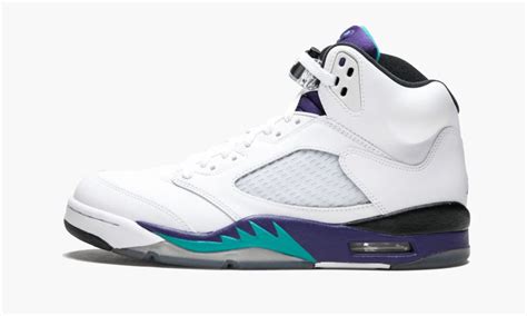 Air Jordan 5 Grape vs Air Jordan 5 Black Grape Comparison | SBD