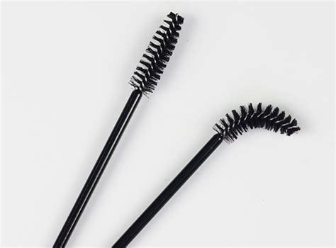 Одноразовые щеточки для ресниц и бровей купить с доставкой и гарантией ...