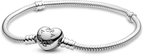 Pandora Moments Silberarmband mit Herz-Verschluss 590719: Amazon.de ...