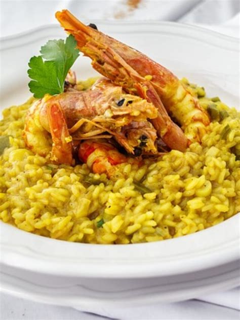 Easy Cheesy Risotto Recipe - Kitchen Gyaan