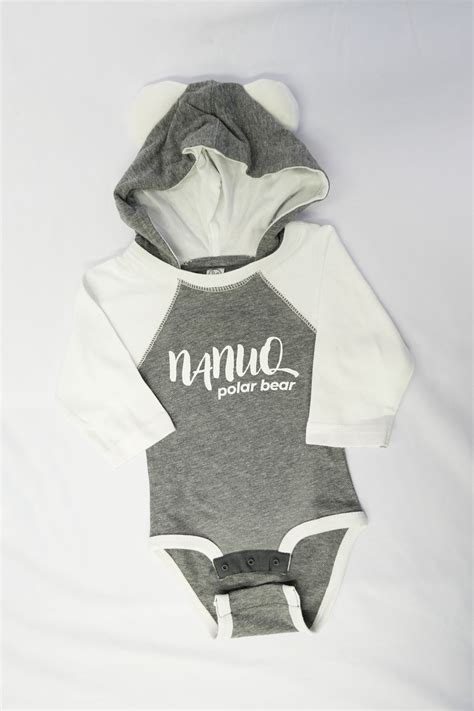 Onesie Iḷisaġvik College Bookstore