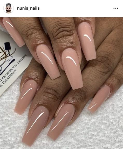 Pin By Cassiescorner On Pr Tty N Ils Beige Nails Acrylic Nails Nude Best Acrylic Nails