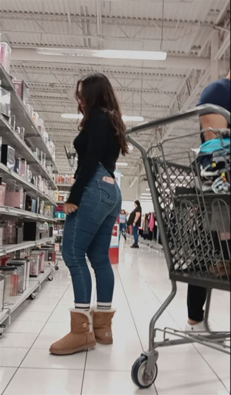Cute Curvy Latina In Glasses And Jeans OC Tight Jeans Forum