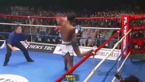 Best Knockouts 🇹🇭buakaw Banchamek Fight Highlights💥 💯 By Knockouts