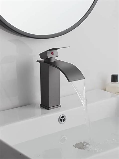 Kormes Luxury Gold Waterfall Faucet For Lavatory Sink Stainless Steel Shower Bathroom Hot And