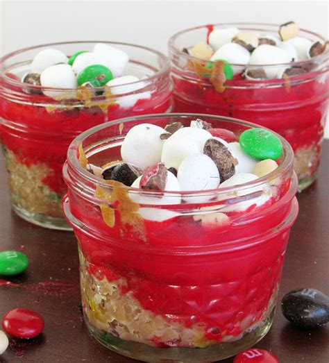 Mini Holiday Hot Chocolate Cakes The Shirley Journey