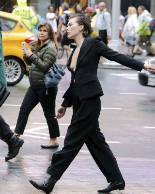 Milla Jovovich Nipslip Photos Porn Pictures Xxx Photos Sex Images Pictoa