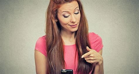 Te Sorprender S Conoce La Versi N M S Hot De Tinder Mujer Ojo