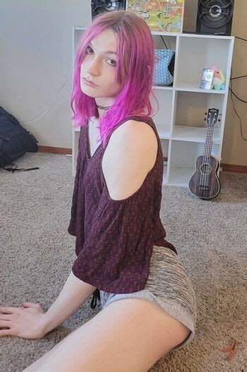 Alice Jade AliceJade Leaked Nude OnlyFans ShemaleLeaks