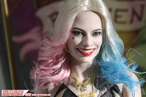 Hot Toys Harley Quinn Toys Zone D Figures Price List Reviews