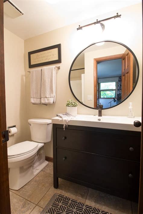 How To Use Tub And Tile Paint To Refinish A Shower Bright Green Door