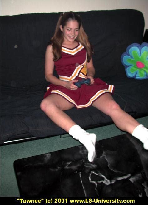 Tawnee Stone Sucking Her First Cock Porn Pictures Xxx Photos Sex Images Pictoa