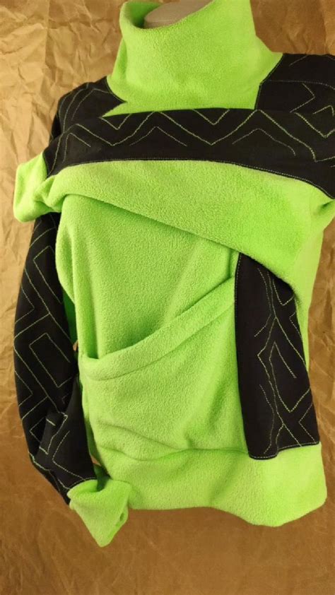 Pin on Модные худи 2022